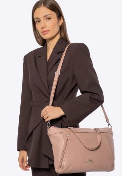 Damska torba na laptopa 15" ze skóry z chwostem beżowa><noscript><img data-lazyloaded=