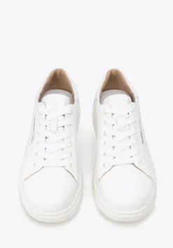 Damskie klasyczne sneakersy na platformie białe><noscript><img width=