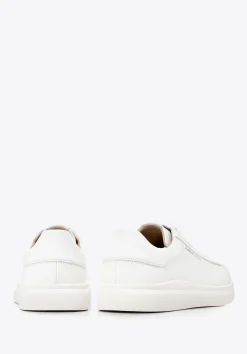 Damskie klasyczne sneakersy na platformie białe><noscript><img width=