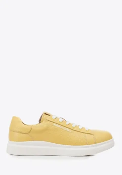 Damskie klasyczne sneakersy na platformie żółte>WITTCHEN Discount