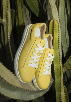 Damskie klasyczne sneakersy na platformie żółte><noscript><img width=