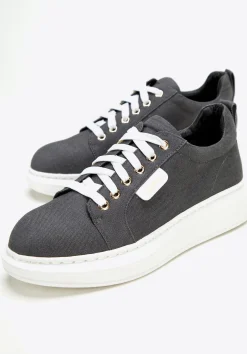 Damskie sneakersy dżinsowe na platformie ciemny szare><noscript><img width=