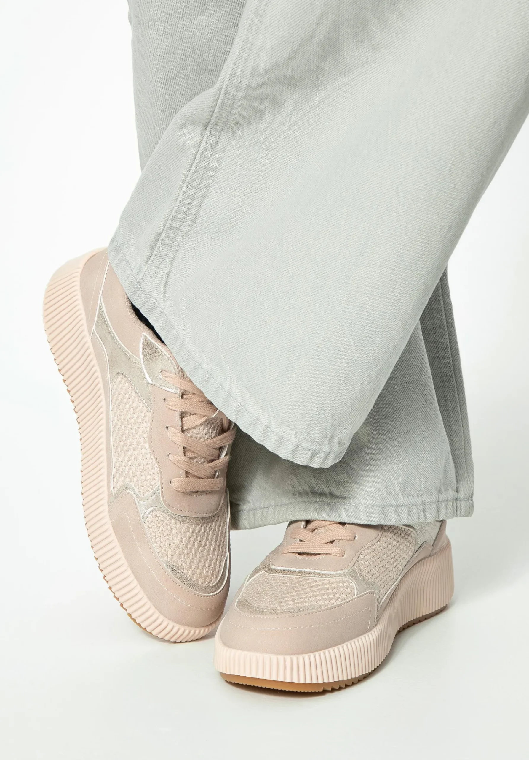 Damskie sneakersy na grubej platformie beżowe>WITTCHEN Fashion
