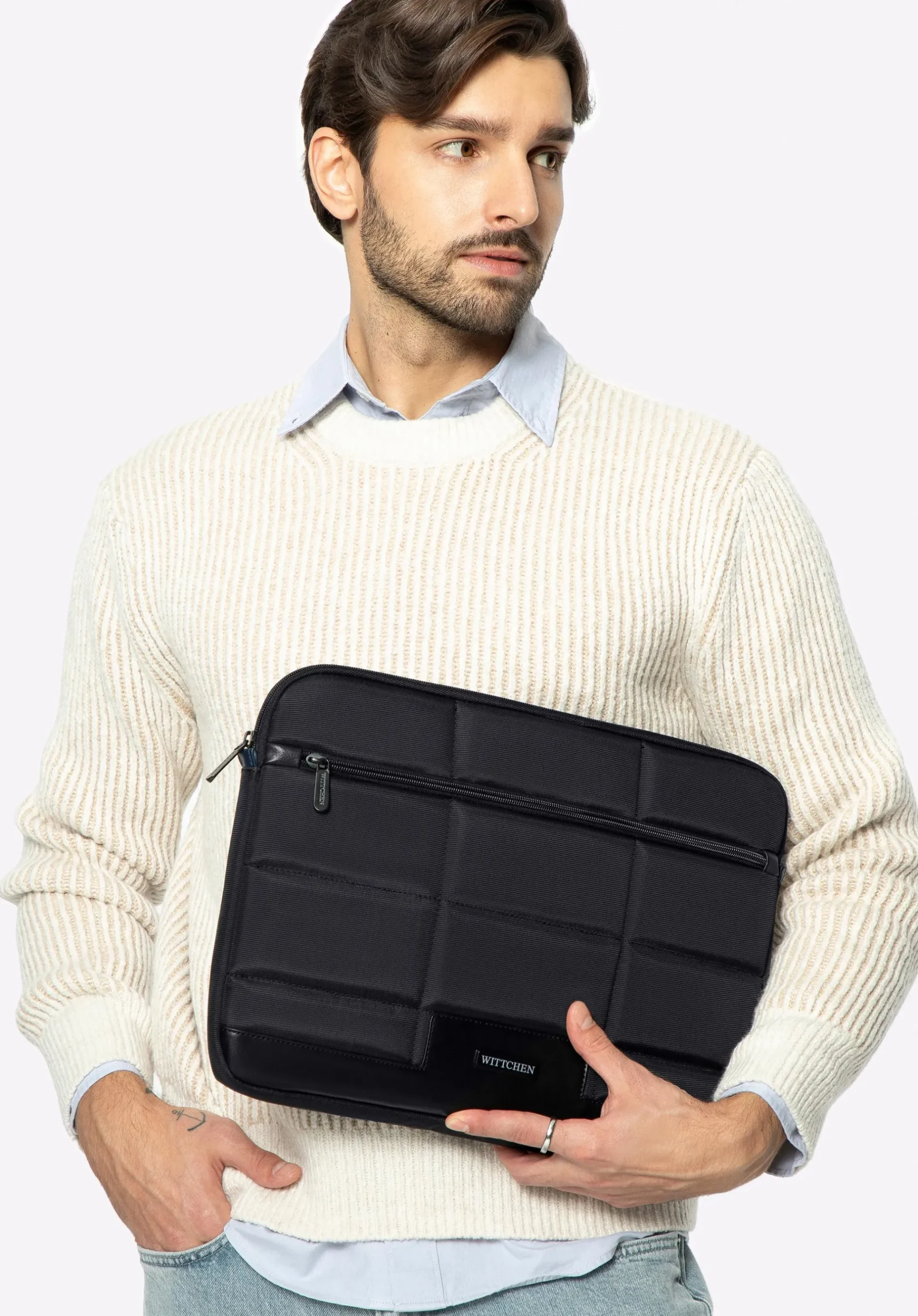 Etui na laptopa 15,6'' pikowane czarne>WITTCHEN Discount