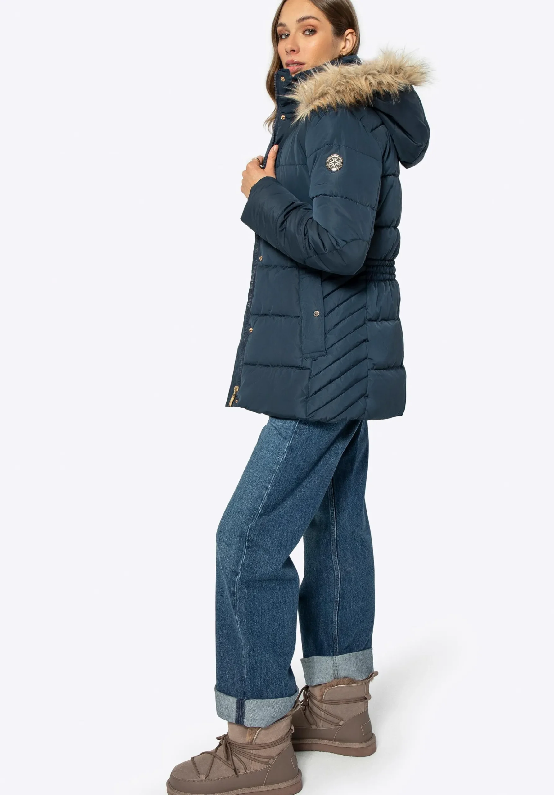 Kurtka damska pikowana z monogramem granatowa>WITTCHEN Fashion
