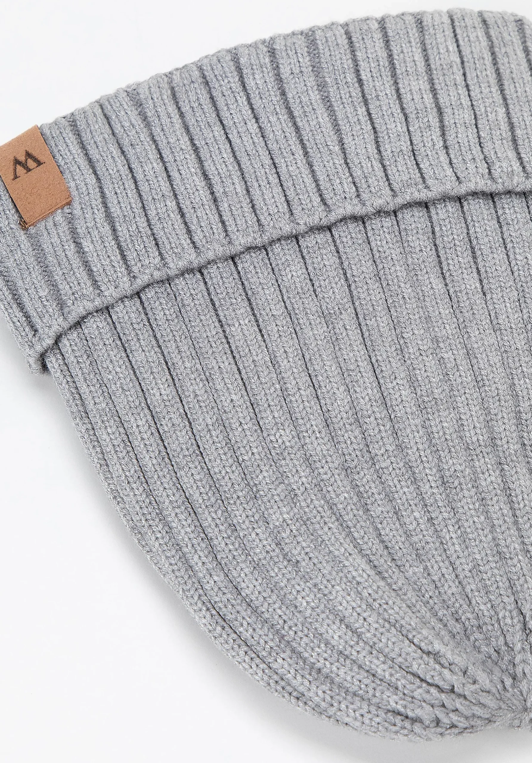Męska czapka zimowa z logo szara>WITTCHEN Fashion