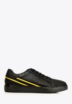 Męskie sneakersy ze skóry z kontrastowymi paskami czarno-żółte>WITTCHEN Best